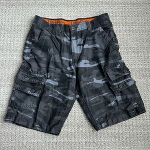 Urban Pipeline Men’s Camo Cargo Shorts